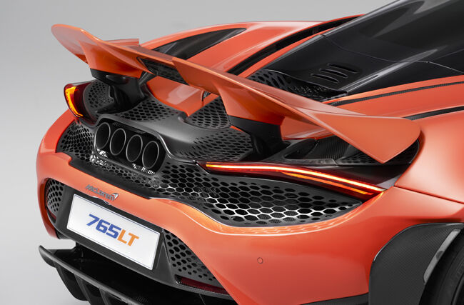 マクラーレンが「ロングテール」シリーズの最新作「765LT」を マクラーレンが「ロングテール」シリーズの最新作「765LT」を